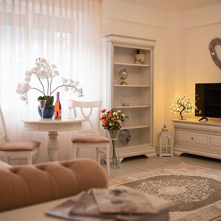 Apartmán Casuta Din Copou Iasi Exteriér fotografie