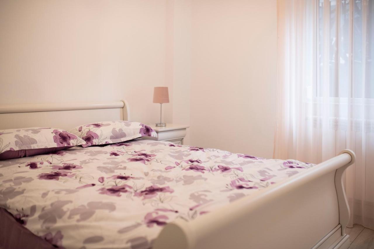 Apartmán Casuta Din Copou Iasi Exteriér fotografie