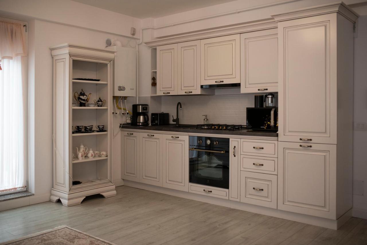 Apartmán Casuta Din Copou Iasi Exteriér fotografie